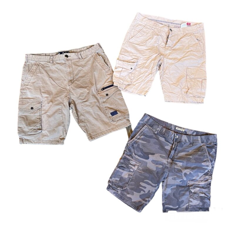 Pantaloncini uomo cargo €/kg 4.00 € exl iva